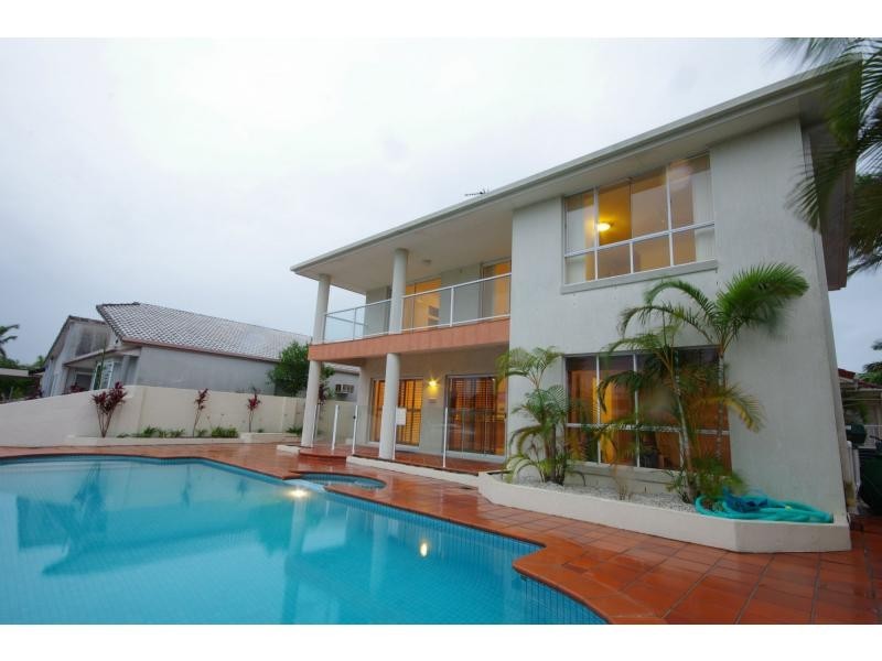 Runaway Bay QLD 4216