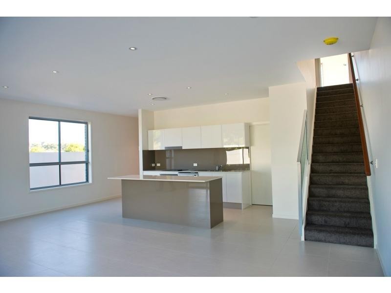 Biggera Waters QLD 4216