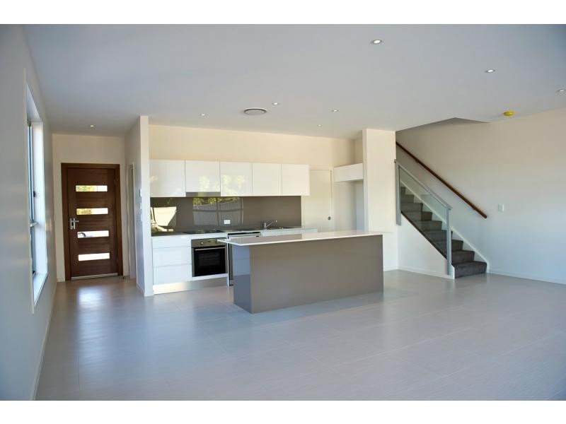 Biggera Waters QLD 4216