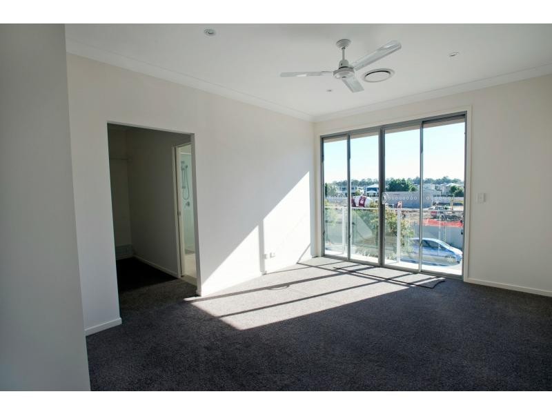 Biggera Waters QLD 4216