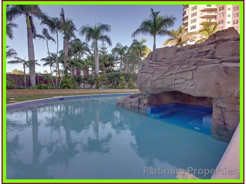 Paradise Waters QLD 4217