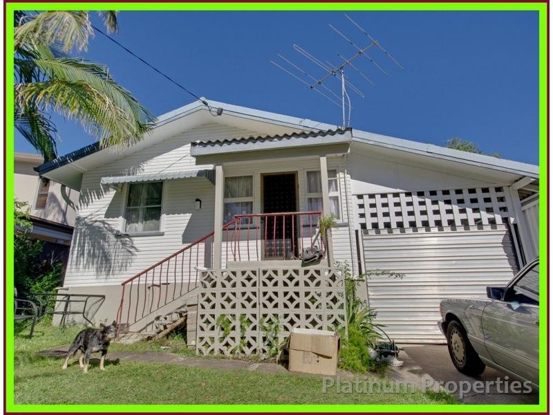 Labrador QLD 4215