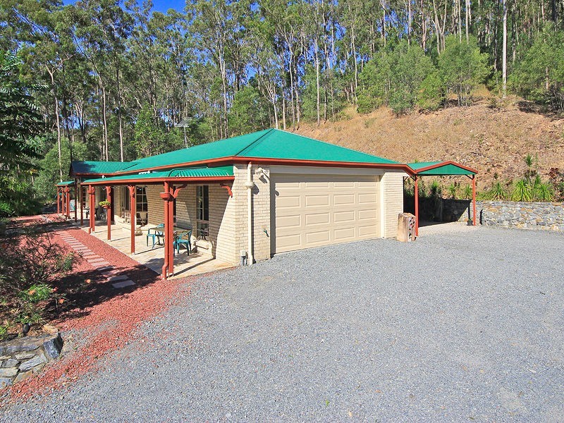 Wongawallan QLD 4210