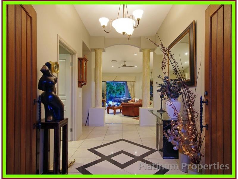 Coombabah QLD 4216