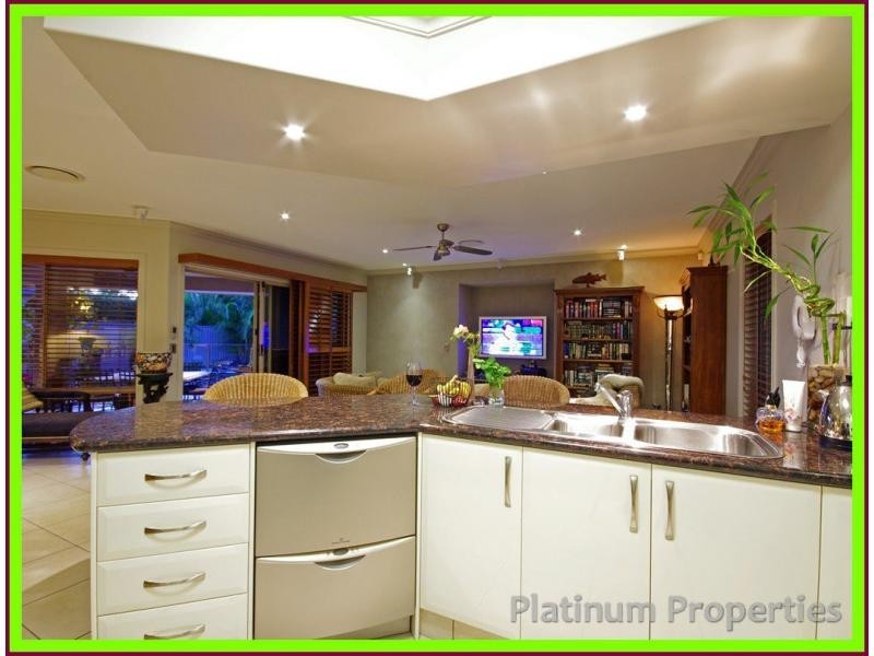 Coombabah QLD 4216