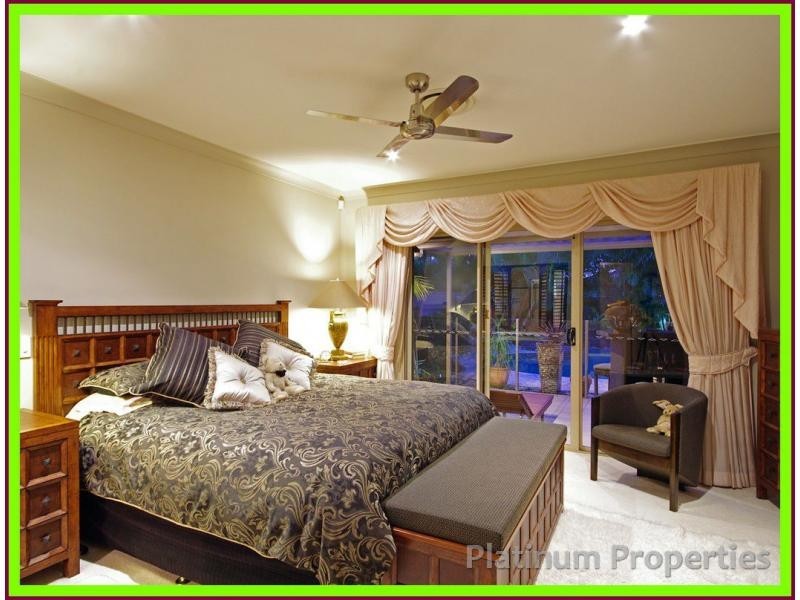 Coombabah QLD 4216