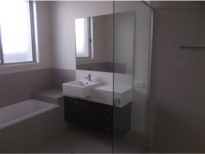 Jacobs Well QLD 4208