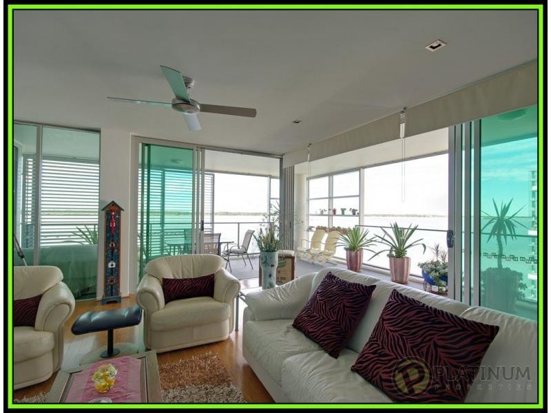 Paradise Point QLD 4216