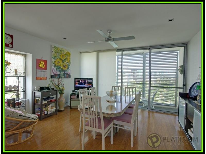 Paradise Point QLD 4216