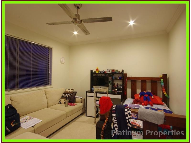 Labrador QLD 4215