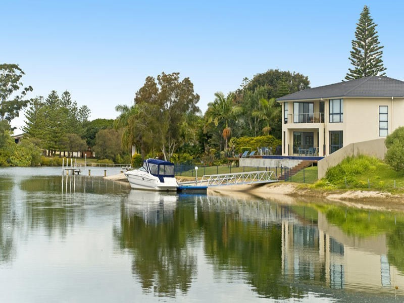 Broadbeach Waters QLD 4218