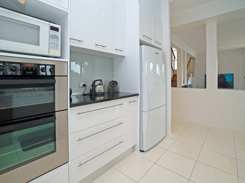 Broadbeach Waters QLD 4218