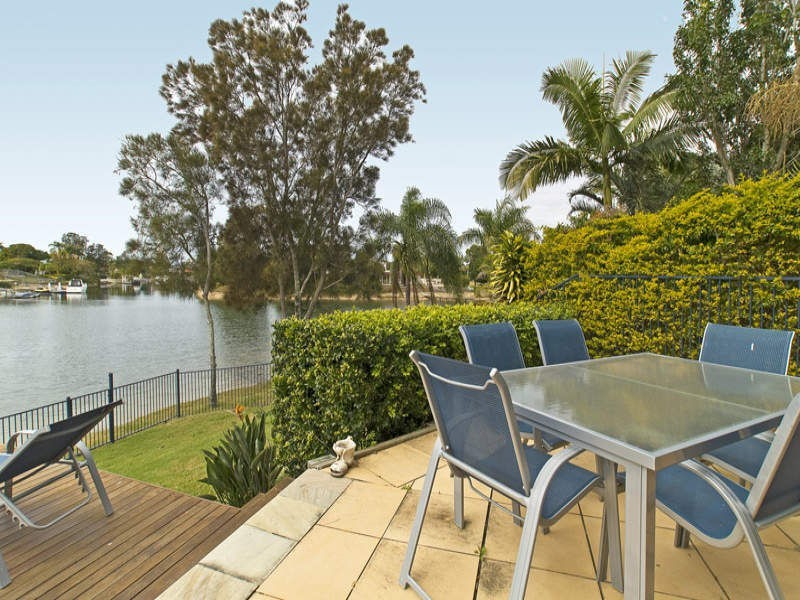 Broadbeach Waters QLD 4218