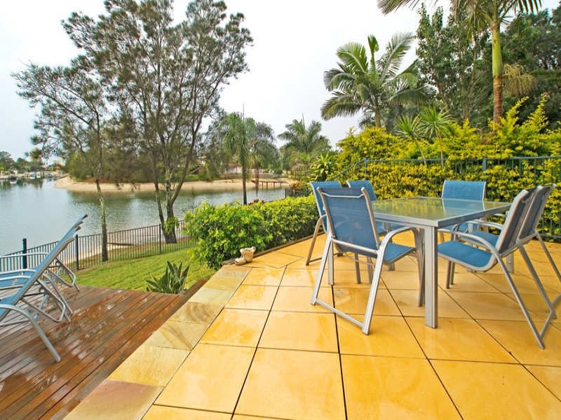 Broadbeach Waters QLD 4218