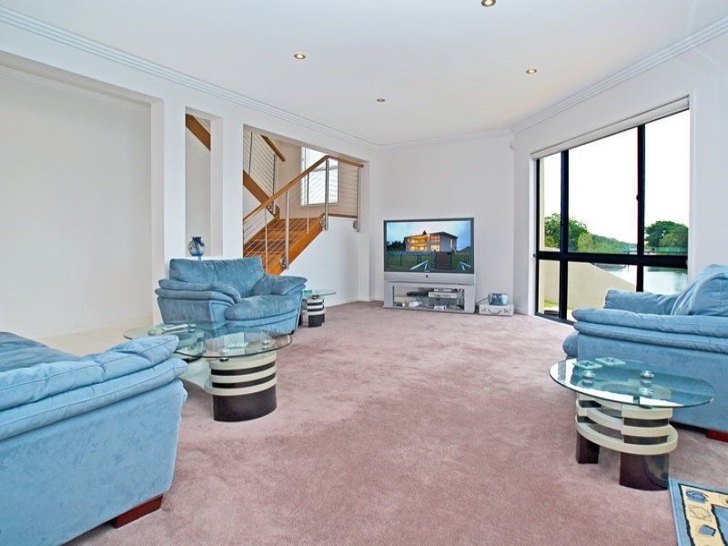 Broadbeach Waters QLD 4218