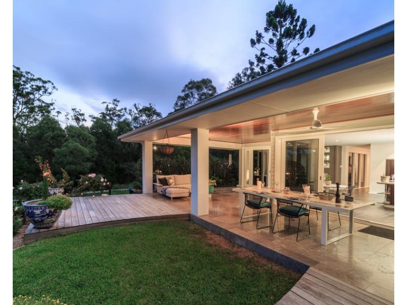 32 Riverbreeze Crescent, Maudsland QLD 4210