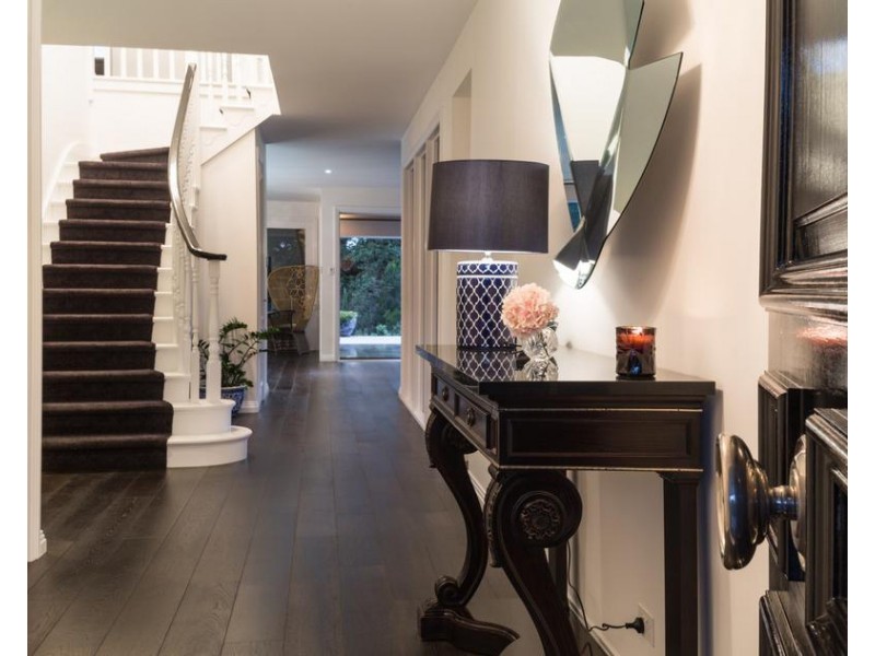 32 Riverbreeze Crescent, Maudsland QLD 4210