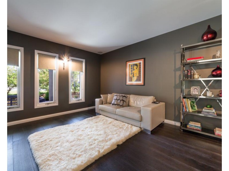 32 Riverbreeze Crescent, Maudsland QLD 4210