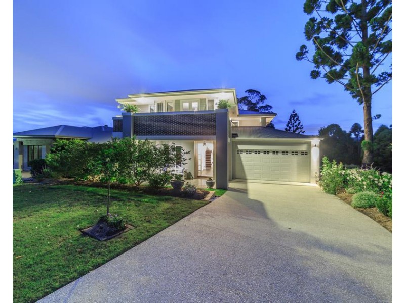 32 Riverbreeze Crescent, Maudsland QLD 4210