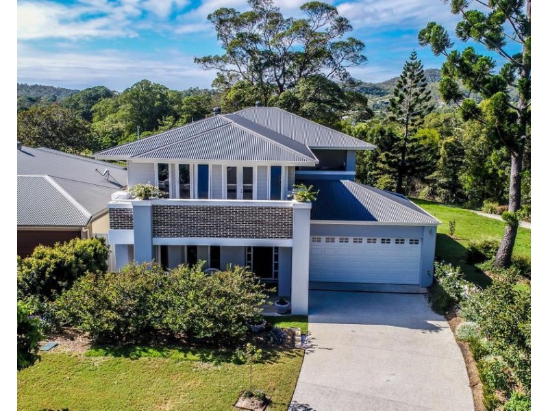 32 Riverbreeze Crescent, Maudsland QLD 4210