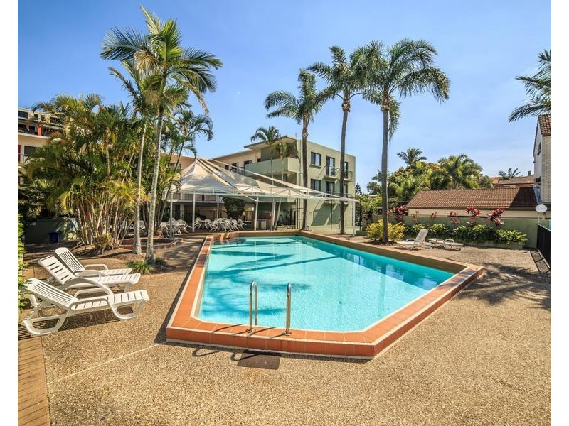 215/132 Marine Parade, Southport QLD 4215