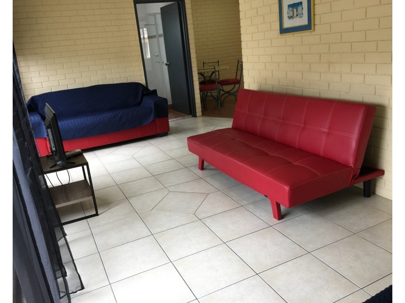 215/132 Marine Parade, Southport QLD 4215