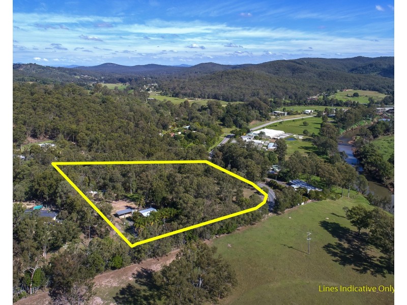 563 Stanmore Rd, Luscombe QLD 4207