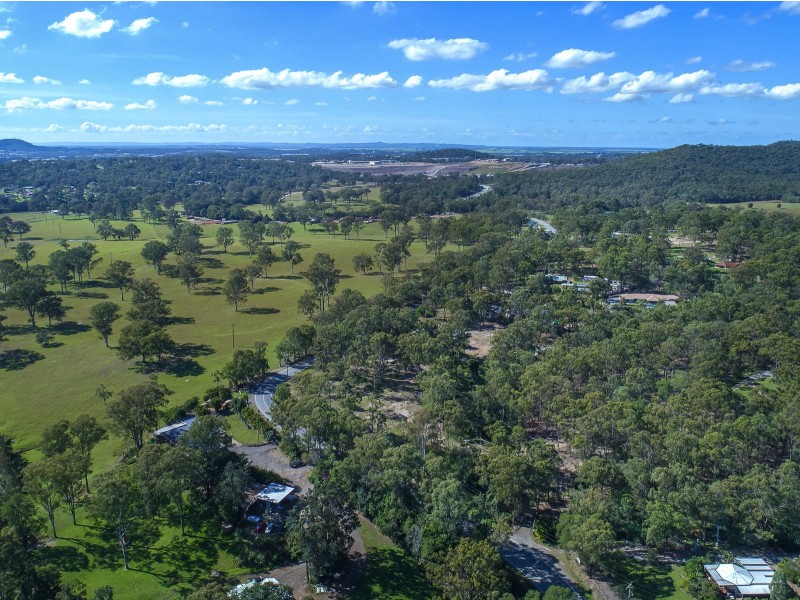 563 Stanmore Rd, Luscombe QLD 4207