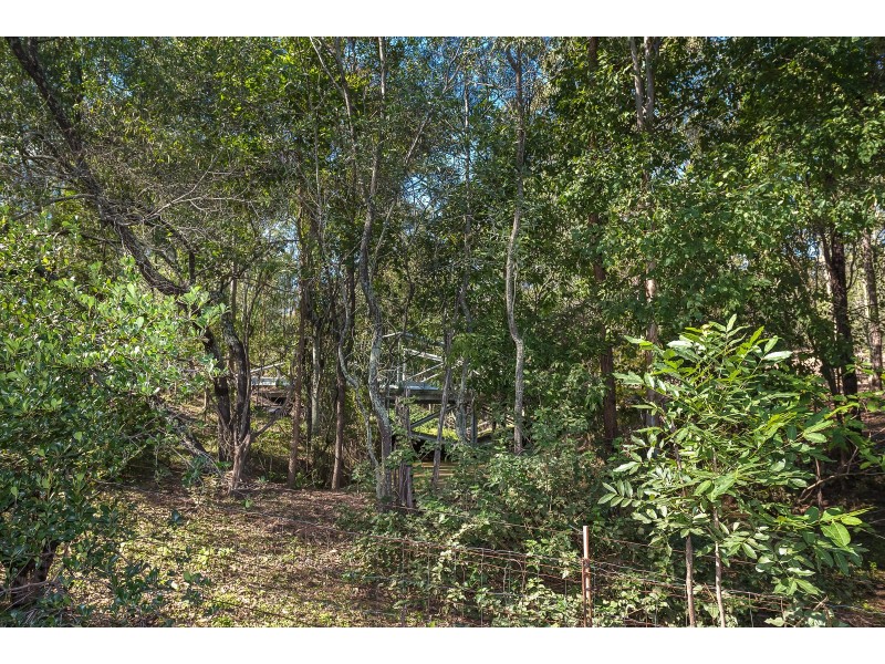 563 Stanmore Rd, Luscombe QLD 4207