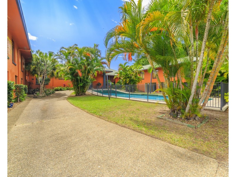 8-16 Riverbend Avenue, Carrara QLD 4211