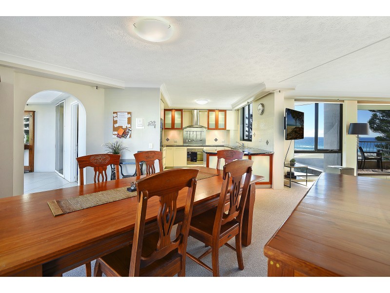 16/4 Thornton Street, Surfers Paradise QLD 4217