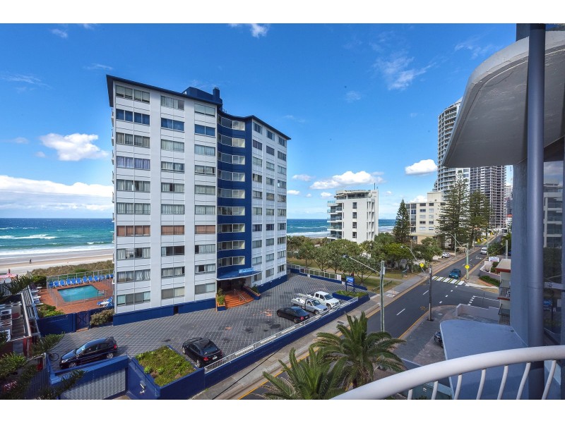 16/4 Thornton Street, Surfers Paradise QLD 4217