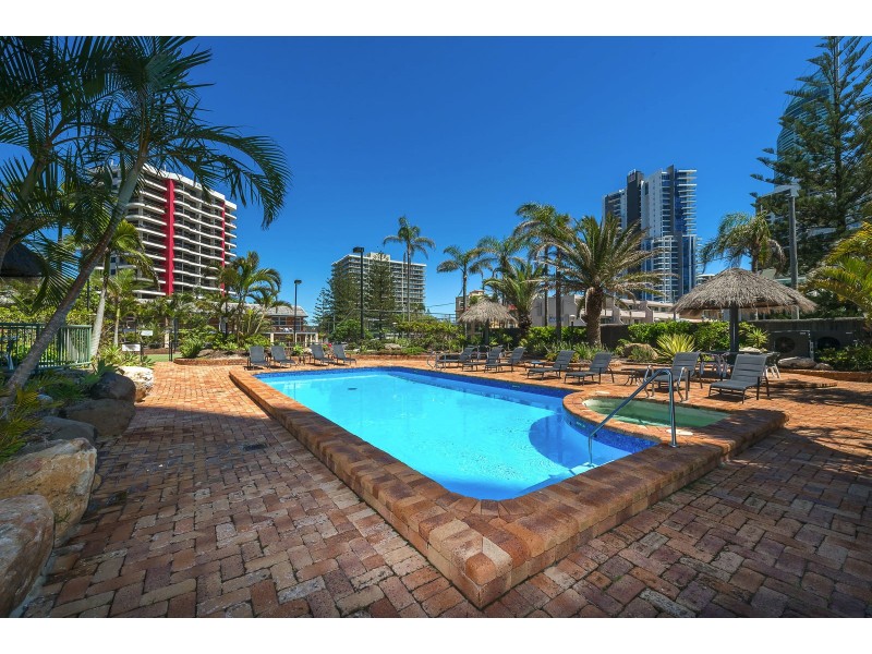16/4 Thornton Street, Surfers Paradise QLD 4217