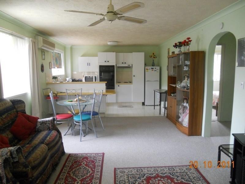 2/24 Madang Crescent, Runaway Bay QLD 4216