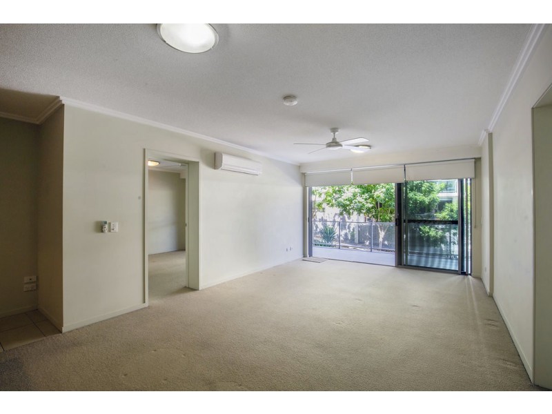 6/154 Musgrave Ave, Southport QLD 4215