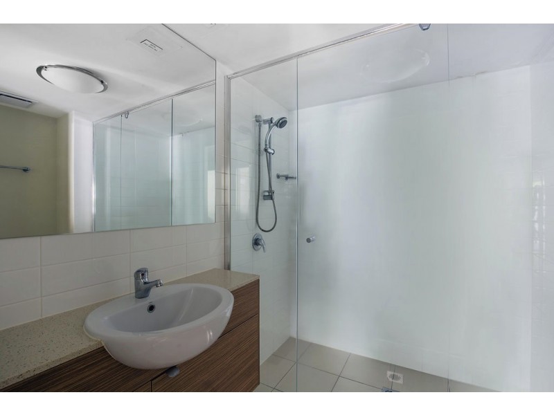 6/154 Musgrave Ave, Southport QLD 4215