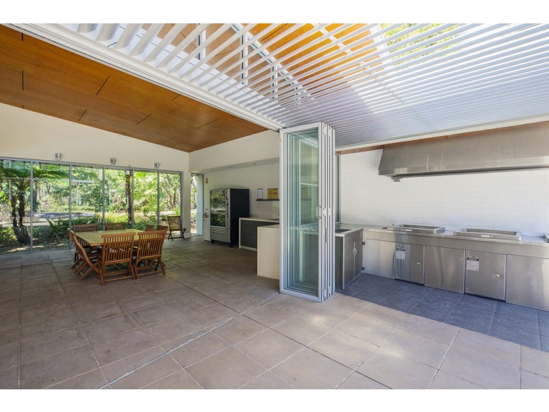 6/154 Musgrave Ave, Southport QLD 4215