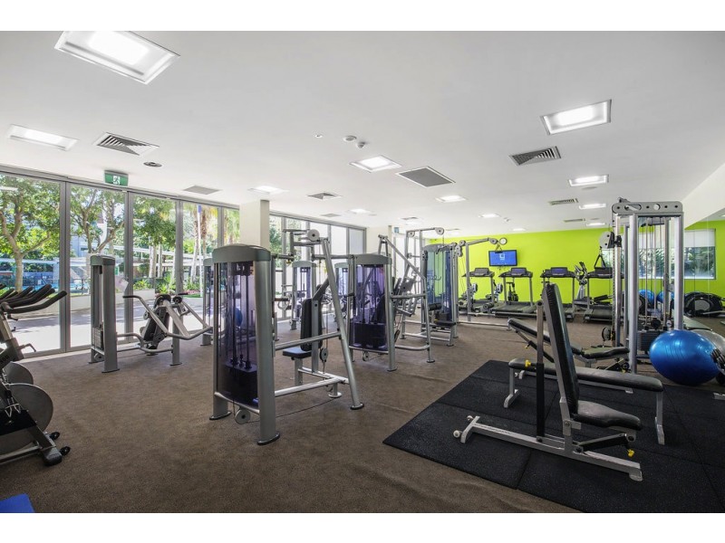 6/154 Musgrave Ave, Southport QLD 4215