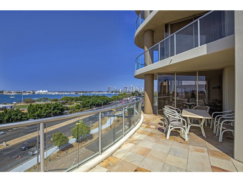 1704/50 Marine Parade, Southport QLD 4215