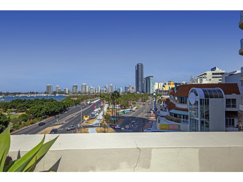 1704/50 Marine Parade, Southport QLD 4215