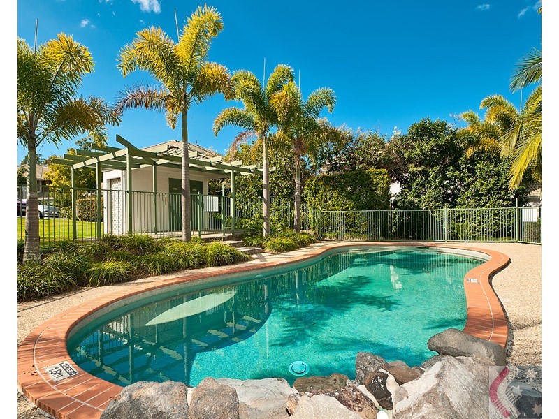 15/1 Carnarvon Court, Oxenford QLD 4210