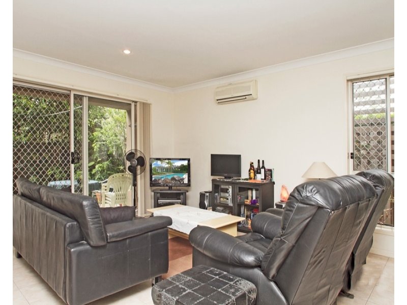 15/1 Carnarvon Court, Oxenford QLD 4210