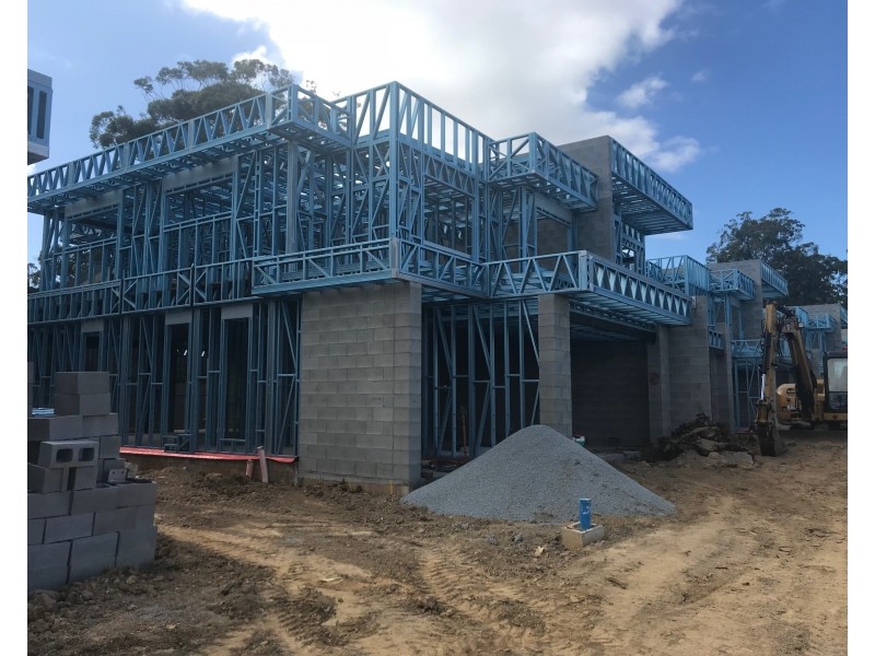 8/206 Cotlew Street, Ashmore QLD 4214