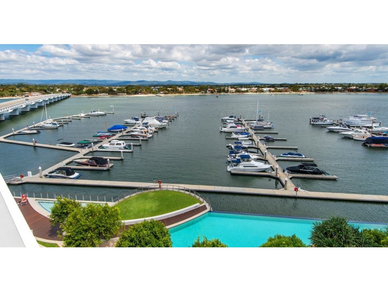10 Metre Berth Ephraim Island, Paradise Point QLD 4216