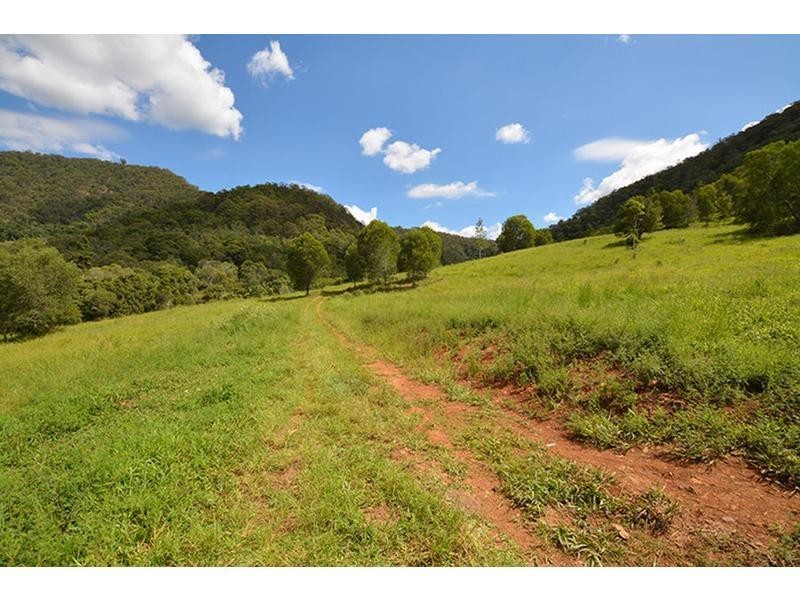 Wongawallan QLD 4210