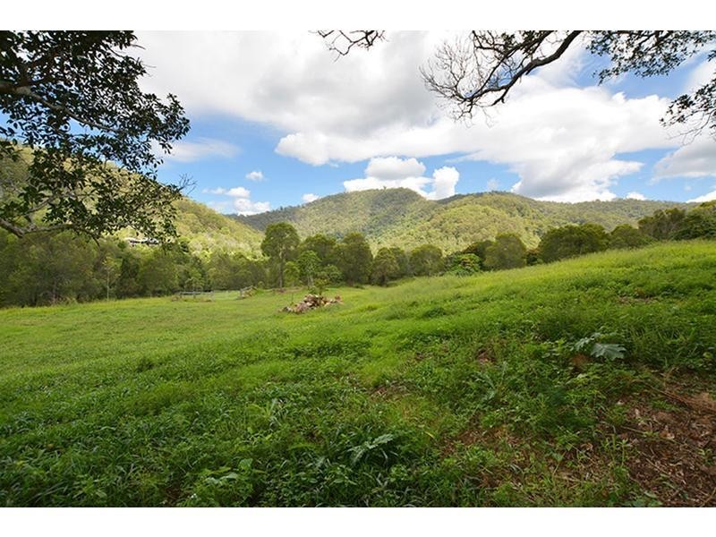 Wongawallan QLD 4210