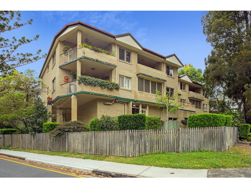 2/88 Indooroopilly Road, Taringa QLD 4068