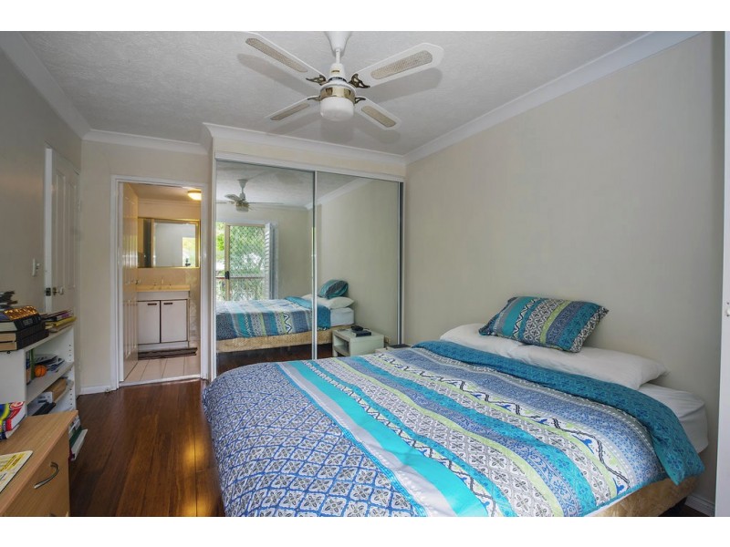 2/88 Indooroopilly Road, Taringa QLD 4068