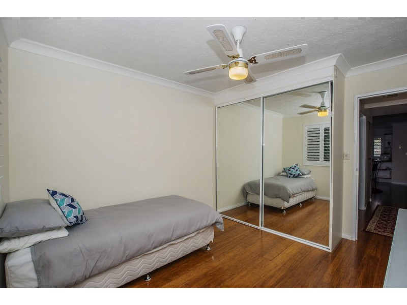2/88 Indooroopilly Road, Taringa QLD 4068