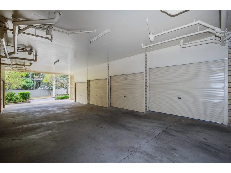 2/88 Indooroopilly Road, Taringa QLD 4068